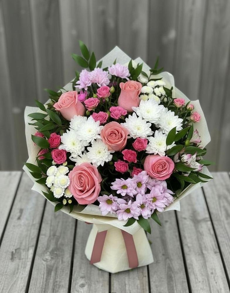 Букет цветов из: Альстромерии, Гвоздики, Розы и Хризантемы в Зарайске