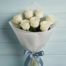 Букет 7 Белых роз Эдлесс Лав в Зарайске