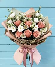 Букет цветов из:  Розы, Альстромерии и Лизиантусы в Зарайске