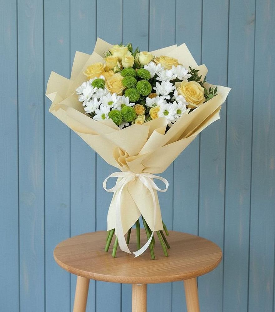 Букет цветов из: Хризантемы и Розы в Зарайске