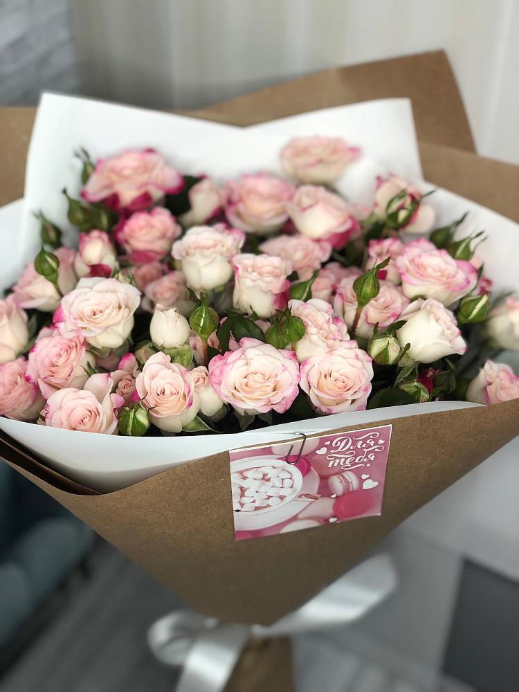 Букет цветов из: Розы в Зарайске