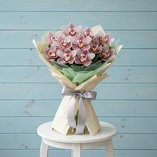 Букет цветов из:  Орхидеи и Розы в Зарайске