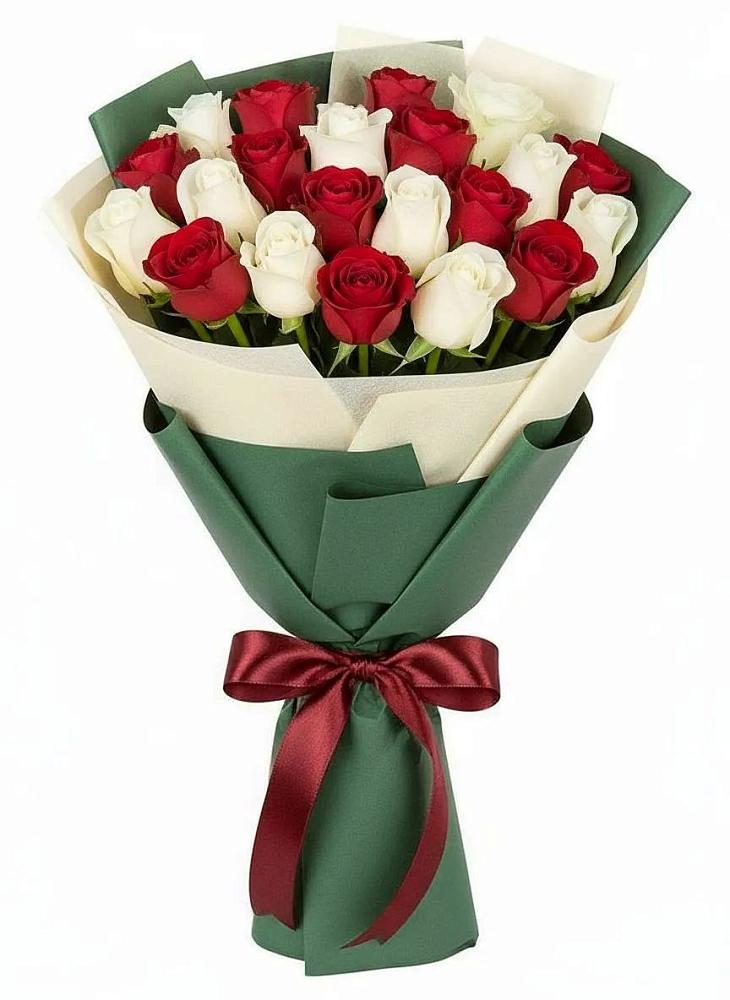 Букет Микс из красных и белых роз в Зарайске