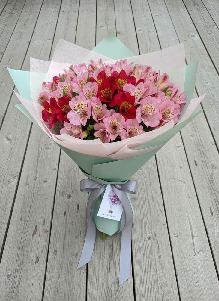 Букет цветов из: Альстромерии в Зарайске