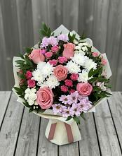 Букет цветов из:  Альстромерии, Гвоздики, Розы и Хризантемы в Зарайске