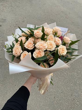 Букет Кремовые розы Латте в Зарайске