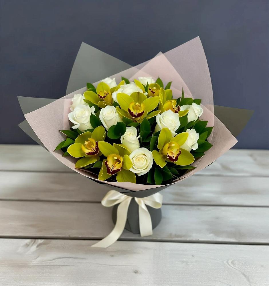 Букет цветов из: Орхидеи и Розы в Зарайске