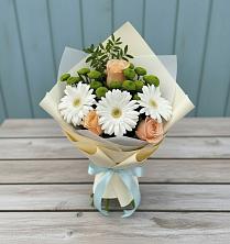 Букет цветов из:  Герберы, Розы и Хризантемы в Зарайске